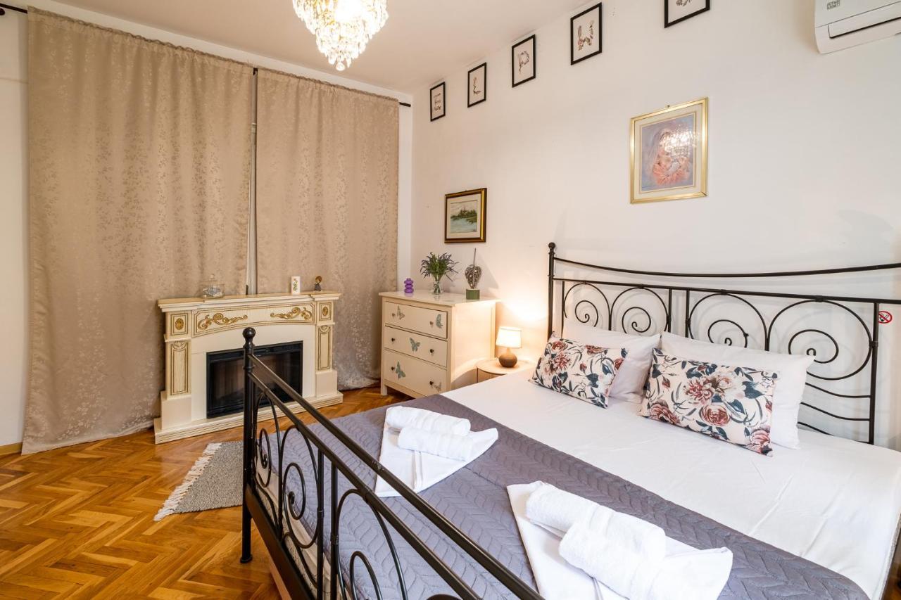 Aristocratic 2Bdrm Central Apartment Βάρνα Εξωτερικό φωτογραφία