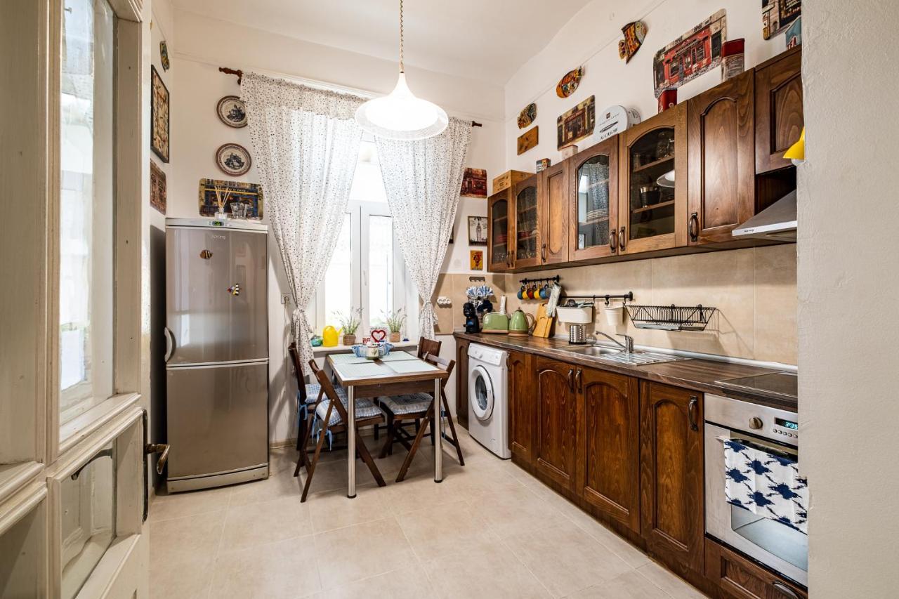 Aristocratic 2Bdrm Central Apartment Βάρνα Εξωτερικό φωτογραφία
